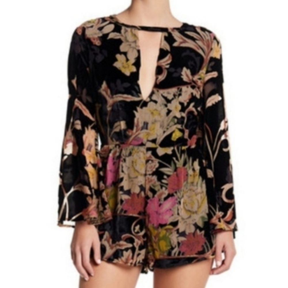 BB Dakota Marra Floral Velvet Romper